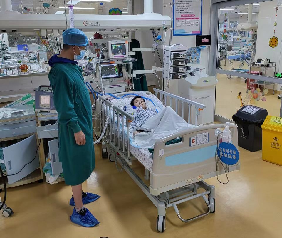 湘潭县跨省救护车出租公司